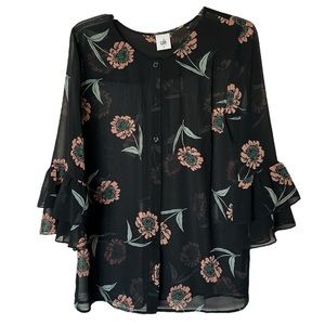 CAbi La Di Da Floral Blouse Style #5206 Powt Flare Sleeve Size Small